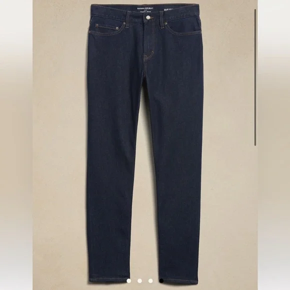 Banana Republic ATHLETIC TRAVEL JEAN - Color Indigo Rinse Wash - Size 34x32 - Picture 3 of 9